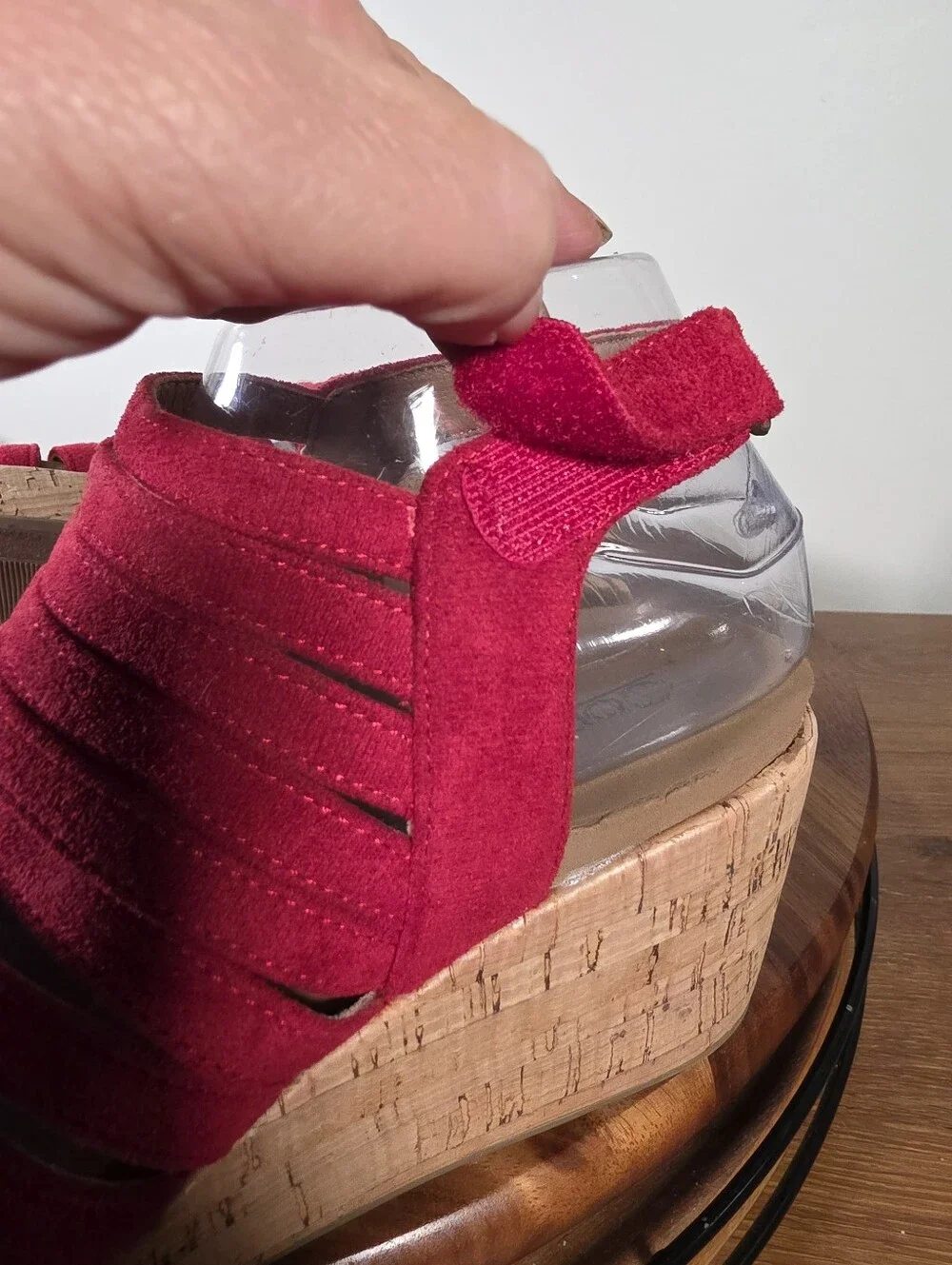 Corkys Oopsie Daisey Red Faux Suede Cork Wedge Sandals Size 9